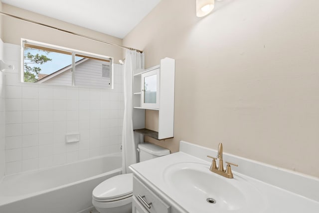 12727 Regal Pine Ln, Houston, TX 77070 - full bathroom featuring shower / bath combo with shower curtain and vanity