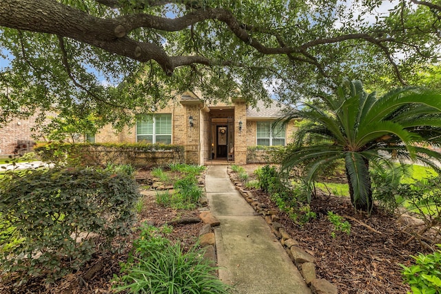 5523 Darschelle Dr, Houston, TX 77069 - view of front of home featuring brick siding