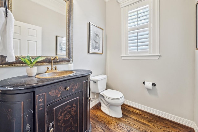 918 Detering St, Houston, TX 77007 - half bath featuring wood finished floors and vanity