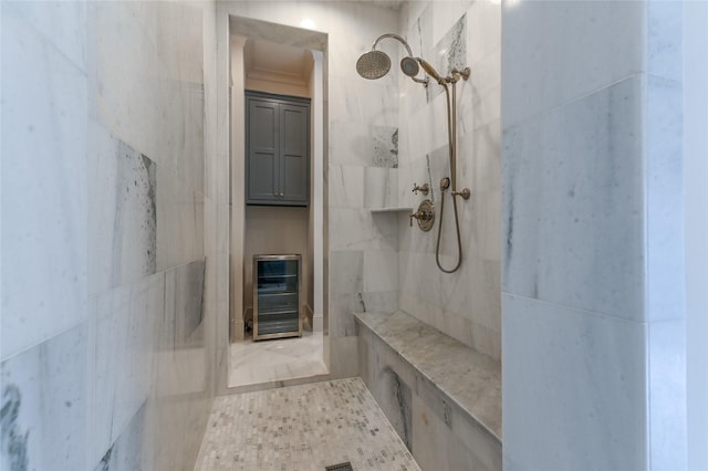 3028 Locke Ln, Houston, TX 77019 - full bathroom with tiled shower and beverage cooler