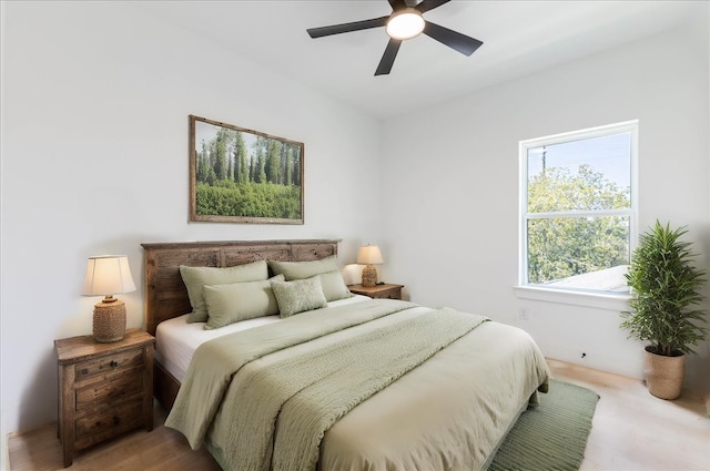9804-9808 Pelsey St, Houston, TX 77029 - bedroom featuring ceiling fan