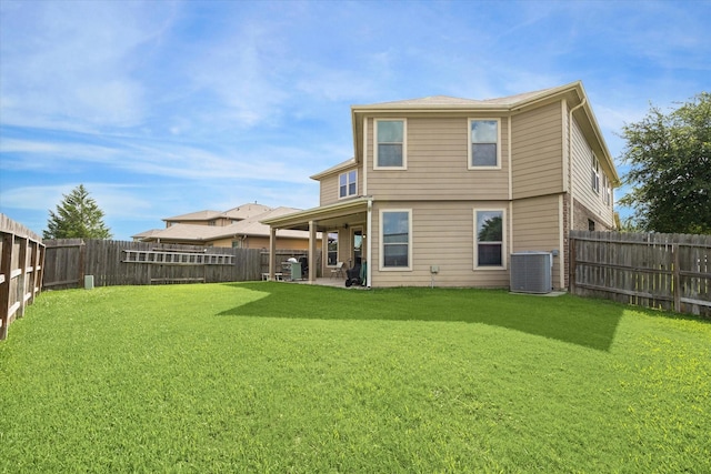29513 Salem Fields Dr, Spring, TX 77386 - rear view of property with a fenced backyard and a patio area