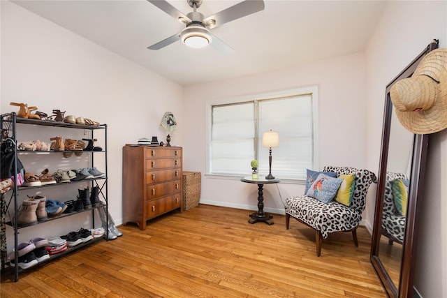 6625 Fairfield St, Houston, TX 77023 - sitting room with light wood-type flooring and a ceiling fan