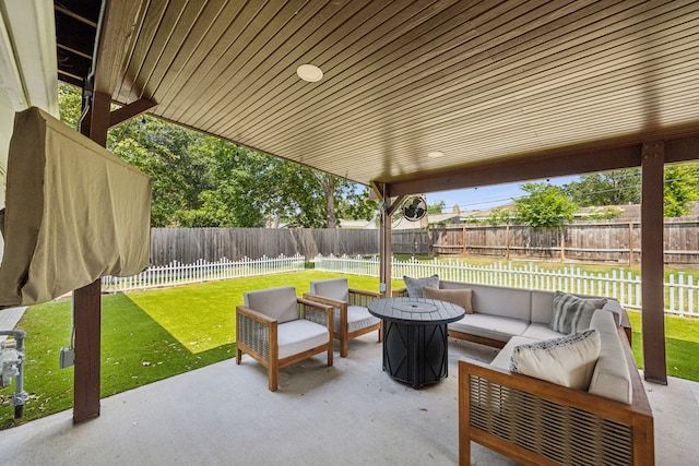 2014 Spillers Ln, Houston, TX 77043 - fenced backyard with an outdoor hangout area and a patio