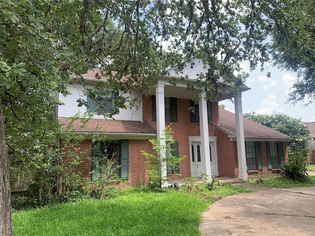 3027 Country Club Blvd, Sugar Land, TX 77478 - greek revival inspired property with brick siding