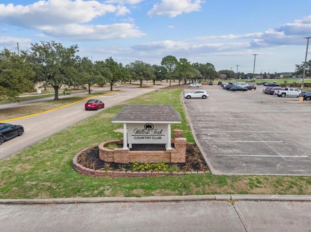 21519 San Marino Dr, Katy, TX 77450 - exterior view of parking