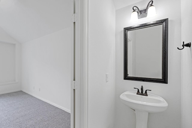 3519 Satton Ranch Ln, Fulshear, TX 77441 - bathroom with vaulted ceiling and baseboards