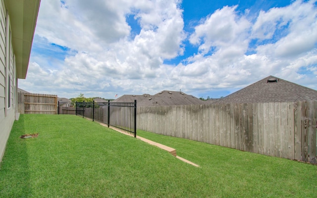 309 Pleasant Hill Way, Conroe, TX 77304 - view of fenced backyard