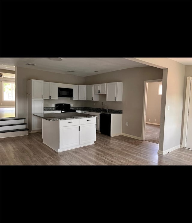 204 Jasmine St, Lake Jackson, TX 77566 - photo 14