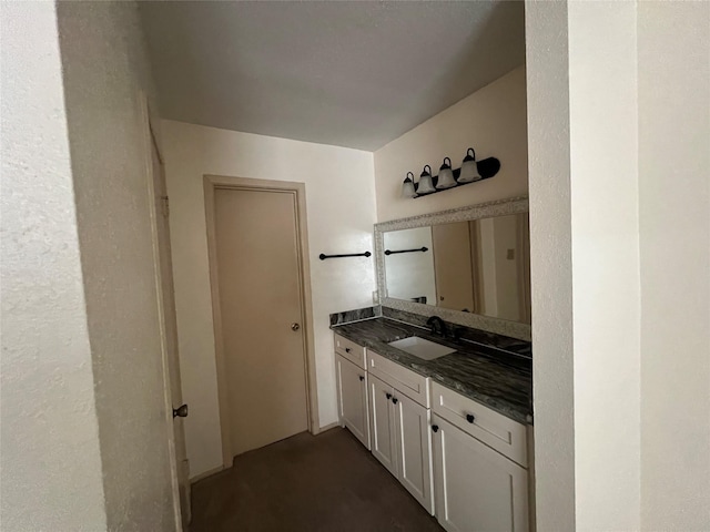14515 Wunderlich Dr Unit 708, Houston, TX 77069 - bathroom featuring vanity