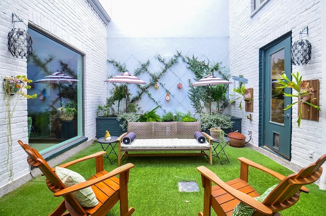 987 S Post Oak Ln, Houston, TX 77056 - view of balcony