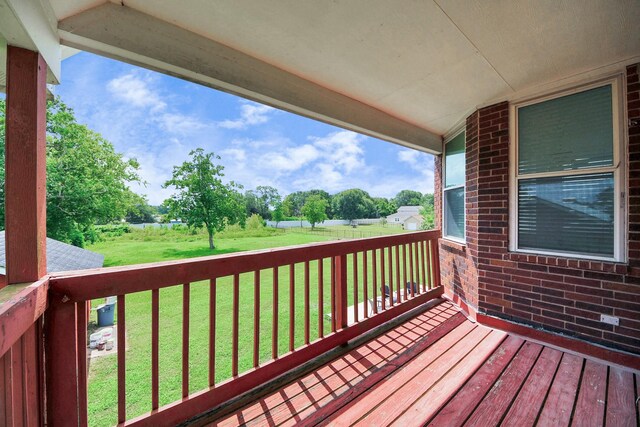 3515 Kansas St, Fresno, TX 77545 - wooden terrace with a yard