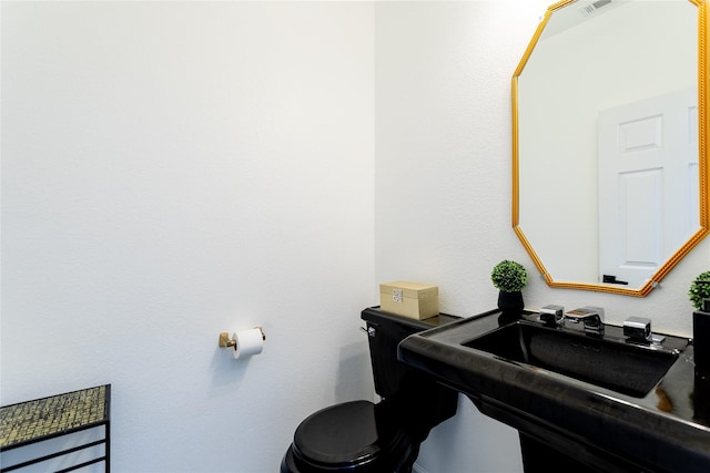 15903 Smithland Dr, Houston, TX 77084 - half bath with toilet