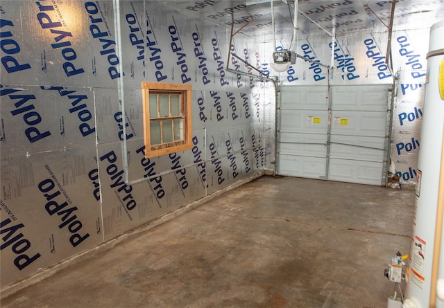 6718 E Bayou Dr, Hitchcock, TX 77563 - view of garage