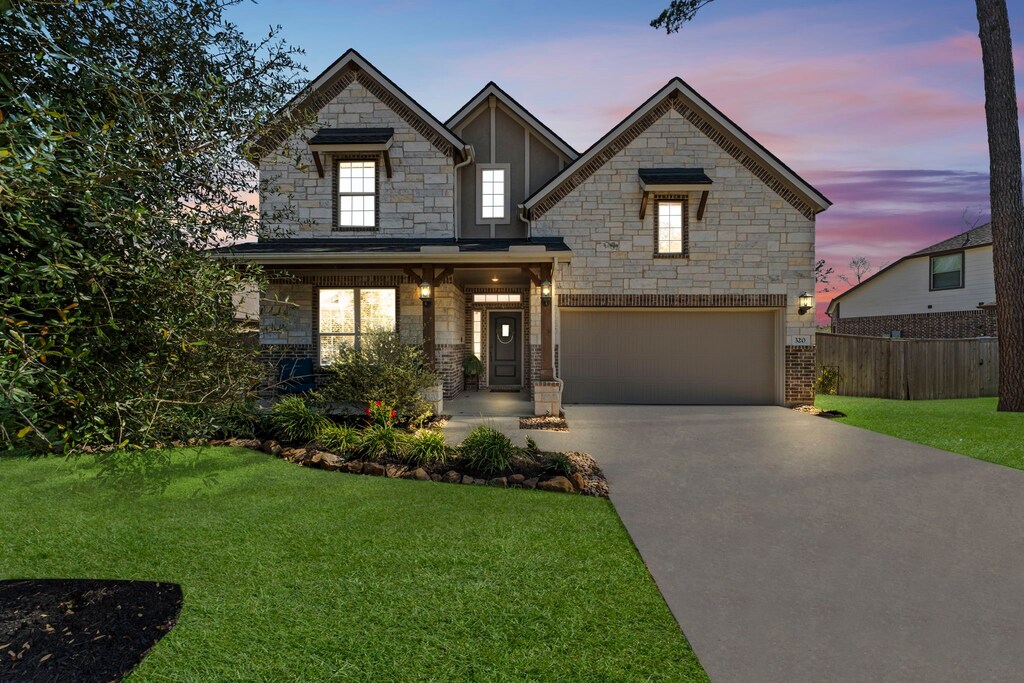 320 Cadela Dr, Montgomery, TX 77316 - photo 1
