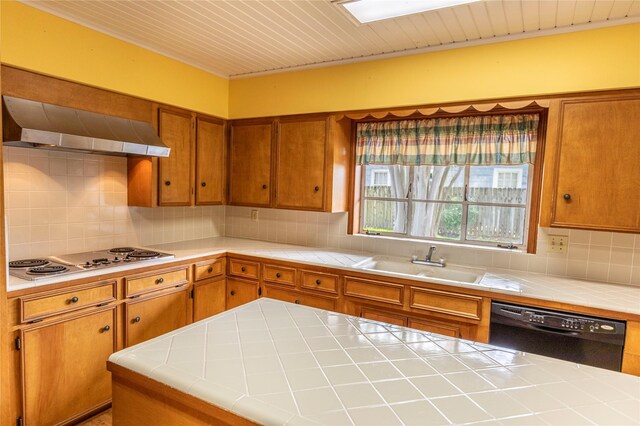 322 E Obryant St, Bellville, TX 77418
