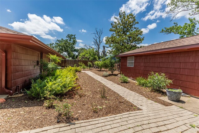 322 E Obryant St, Bellville, TX 77418