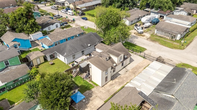 911 Wooding St, Houston, TX 77011 - aerial perspective of suburban area