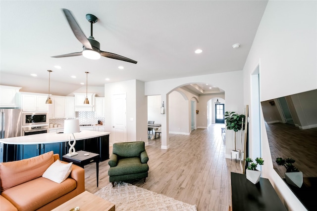3319 Pleasant Hollow Ln, Houston, TX 77365