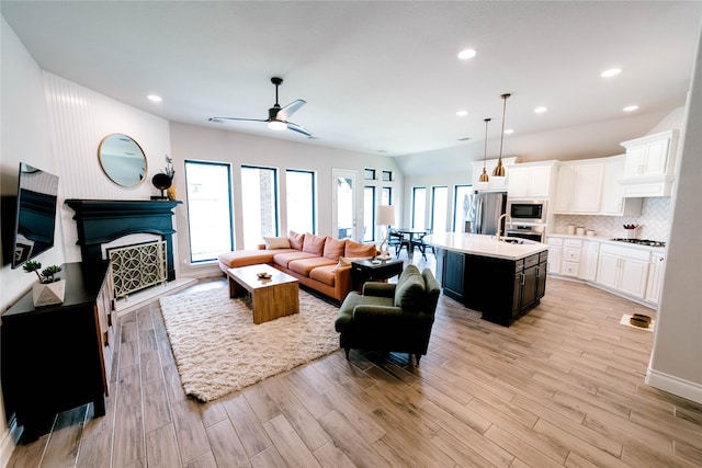 3319 Pleasant Hollow Ln, Houston, TX 77365
