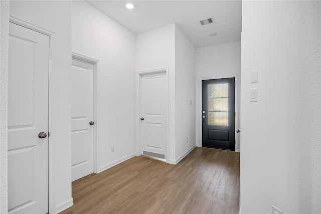 24107 Avocet Creek Rd, Katy, TX 77493 - entryway featuring wood finished floors and recessed lighting