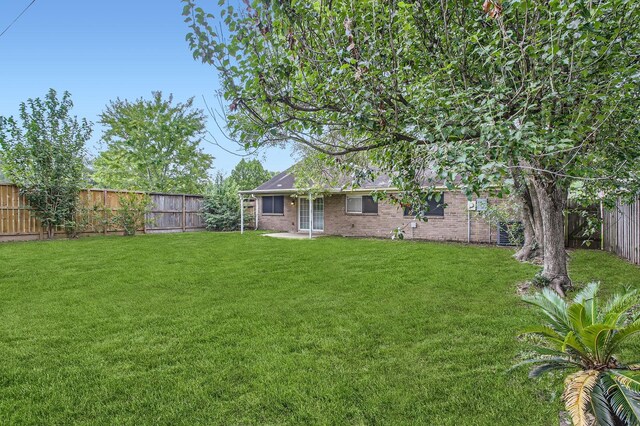 11910 Yearling Dr, Houston, TX 77065 - view of fenced backyard