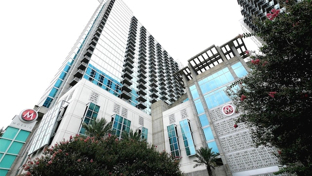 5925 Almeda Rd Unit 12113, Houston, TX 77004 - view of building exterior