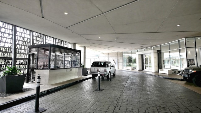5925 Almeda Rd Unit 12113, Houston, TX 77004 - building lobby with floor to ceiling windows and recessed lighting
