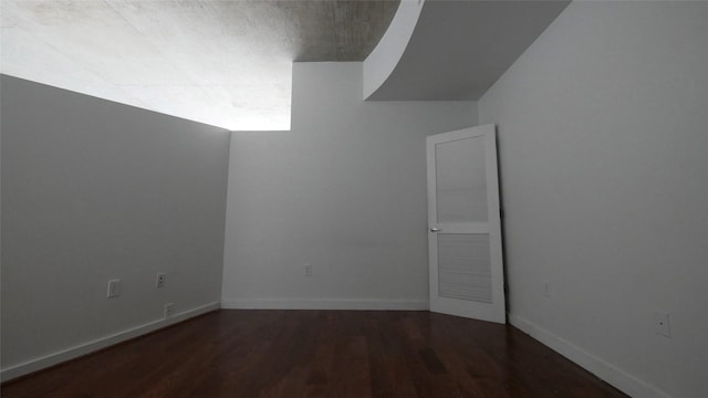 5925 Almeda Rd Unit 12113, Houston, TX 77004 - spare room featuring wood finished floors