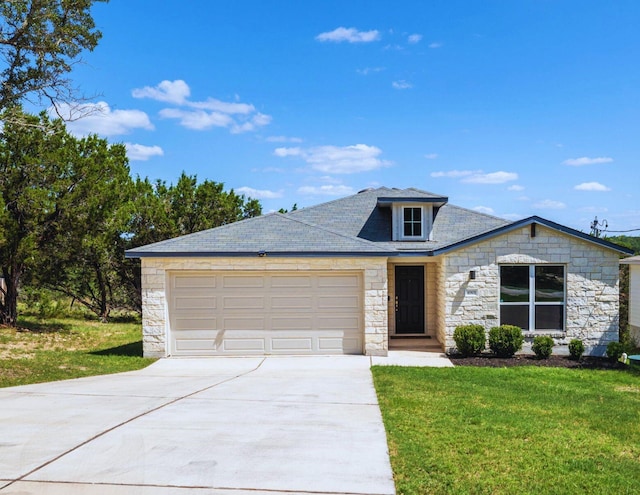 4901 Thunderbird, Lago Vista, TX 78645 - photo 2