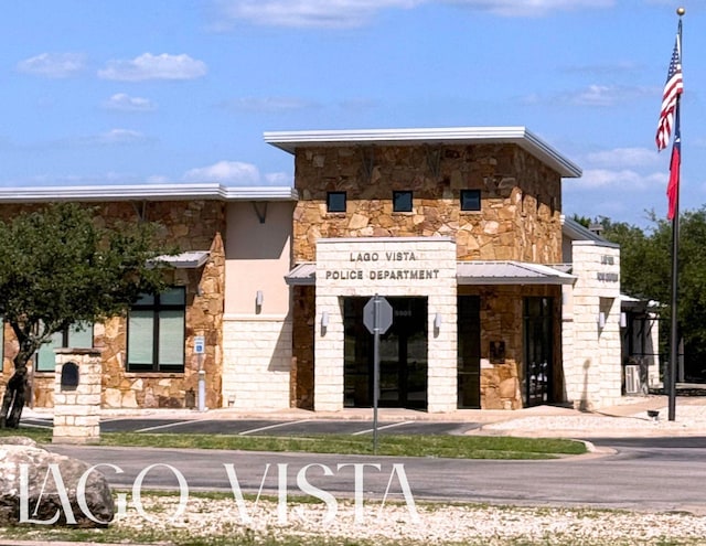 4901 Thunderbird, Lago Vista, TX 78645 - photo 45