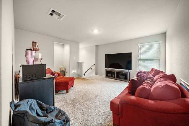 2418 Spiraea Grove Ln, Spring, TX 77373 - living area featuring carpet