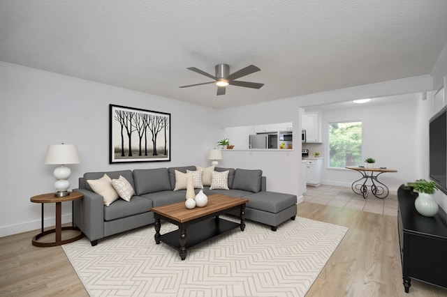 1527 Rutland St Unit 3, Houston, TX 77008 - photo 2