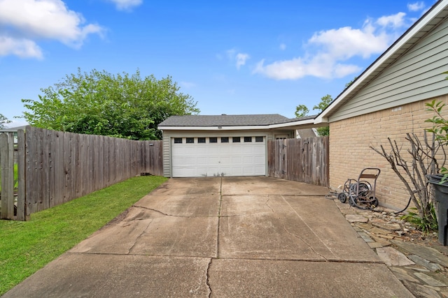 11614 Brighton Ln, Meadows Place, TX 77477 - garage featuring driveway