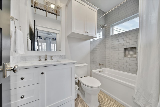 811 Byrne St, Houston, TX 77009 - full bathroom with shower / bathtub combination with curtain, vanity, and tile patterned floors