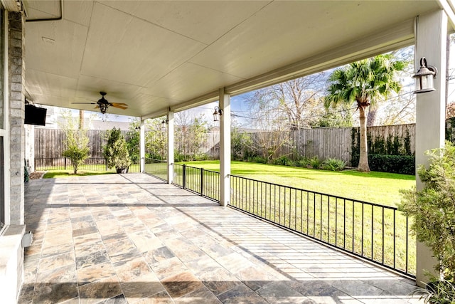 7611 Highmeadow Dr, Houston, TX 77063 - unfurnished sunroom featuring a ceiling fan
