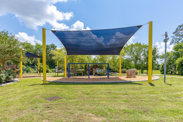 454 Fishhawk Way, Crosby, TX 77532 - view of home's community with a yard