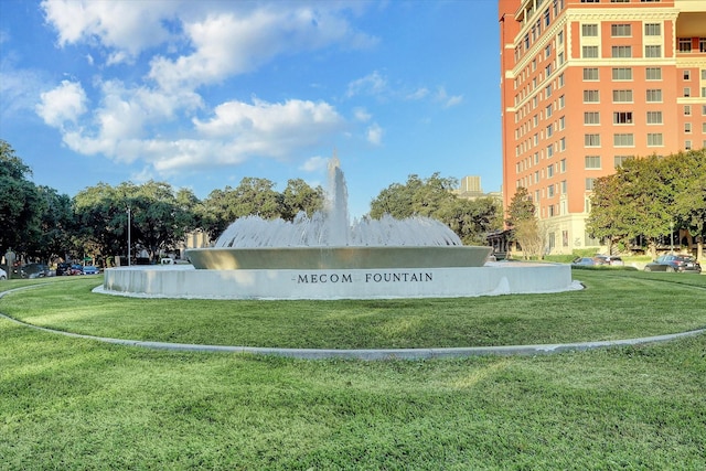 5200 Jackson St, Houston, TX 77004 - community sign featuring a yard