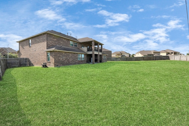 9003 Alps Peak Ct, Richmond, TX 77407 - fenced backyard featuring a balcony