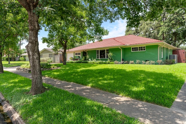 5022 Briarbend Dr, Houston, TX 77035 - ranch-style house with a front lawn and a tiled roof