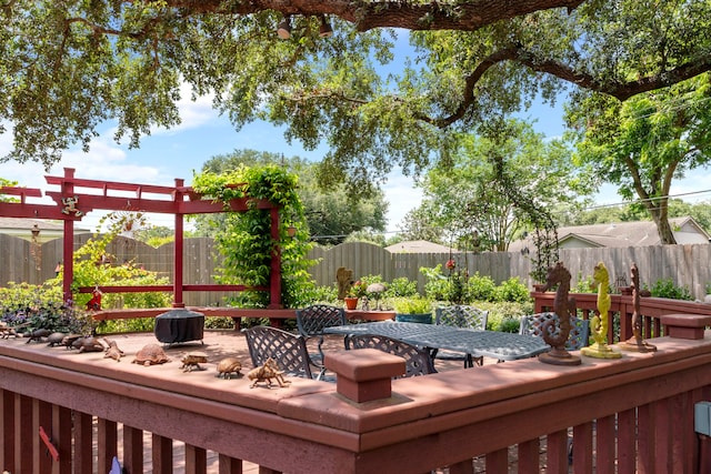 5022 Briarbend Dr, Houston, TX 77035 - deck with outdoor dining space and a fenced backyard