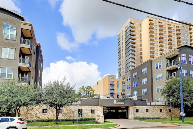 1010 Rosine St Unit 408, Houston, TX 77019 - photo 22