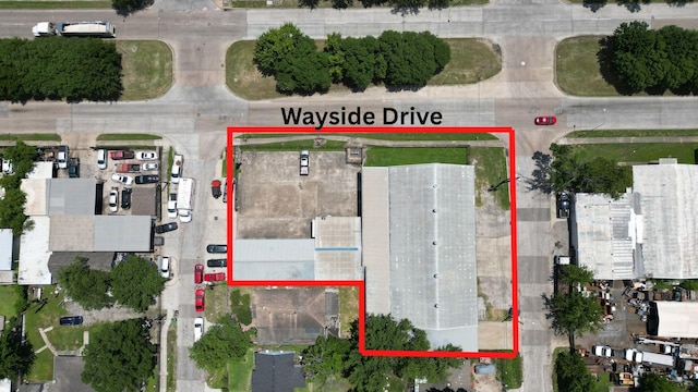 7528 Gainesville St, Houston, TX 77020 - aerial overview of property's location featuring property parcel outlined