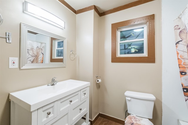 7528 Gainesville St, Houston, TX 77020 - bathroom featuring vanity and wood finished floors