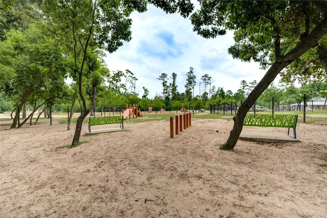 630 Cibolo Creek Dr, Conroe, TX 77304 - photo 36