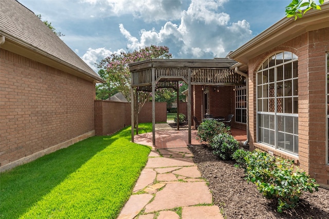 1907 Garden Fern Ct, Houston, TX 77062 - fenced backyard with a patio