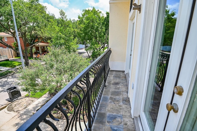 1307 W Bell St, Houston, TX 77019 - view of balcony