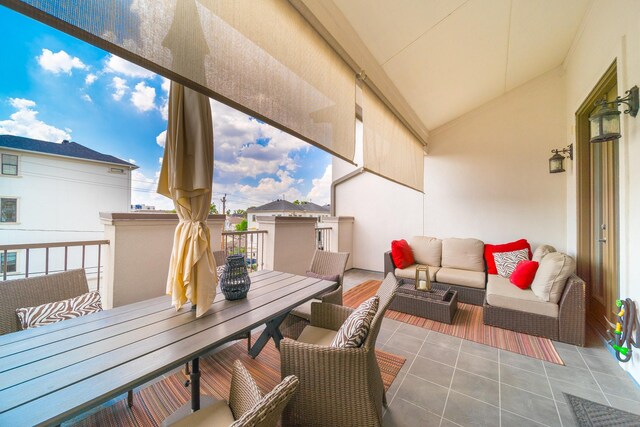 1516 Cohn St, Houston, TX 77007 - view of patio / terrace featuring an outdoor living space and outdoor dining space