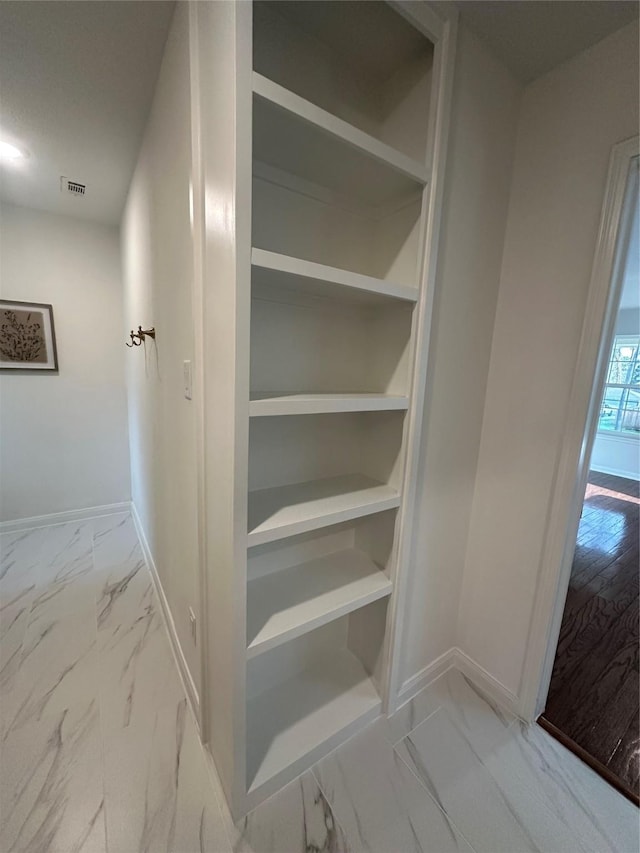 8018 Twining Oaks Ln, Spring, TX 77379 - view of closet