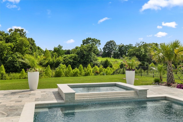 250 Peninsula Point Dr, Montgomery, TX 77356 - view of swimming pool featuring a patio and an in-ground hot tub